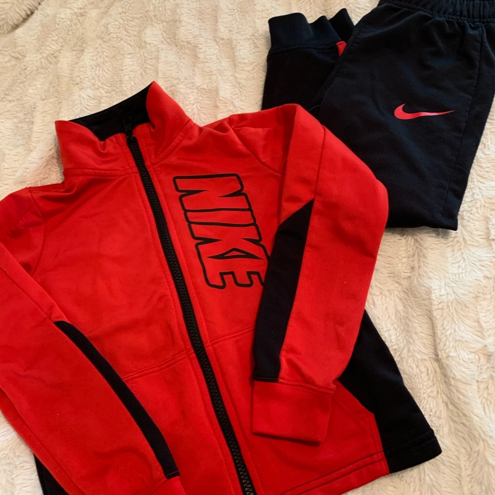 Boys Nike Set Size 5